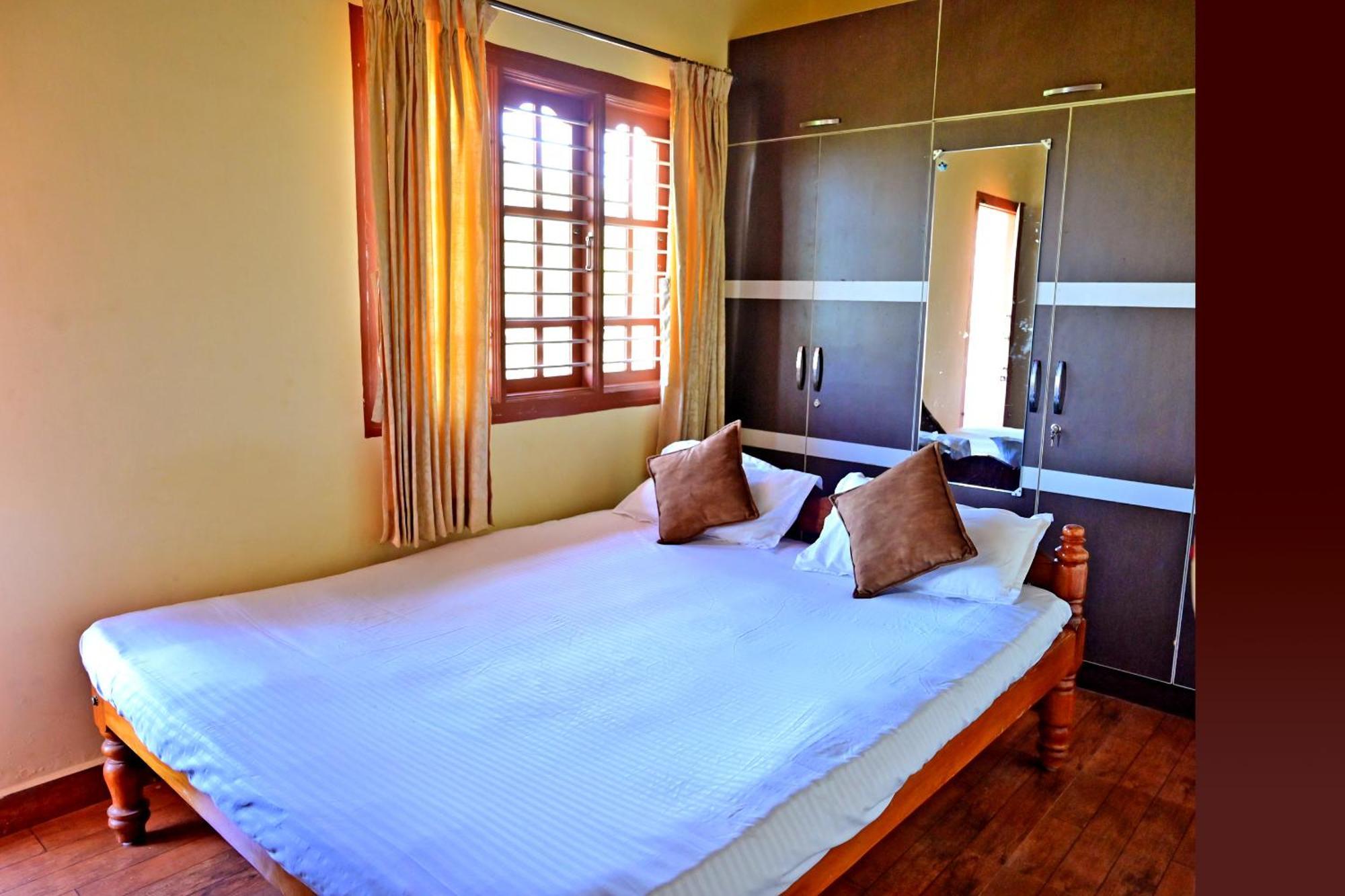 Hulihara Homestay - Full Villa, Coffee Estate & Balcony View สากเลศปุระ ภายนอก รูปภาพ